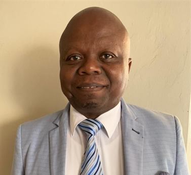 Dr Basanda Nondlazi